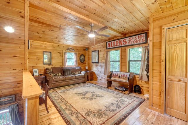 184 Beaver Ridge Road, Murphy, NC 28906