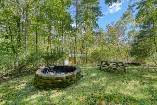 184 Beaver Ridge Road, Murphy, NC 28906