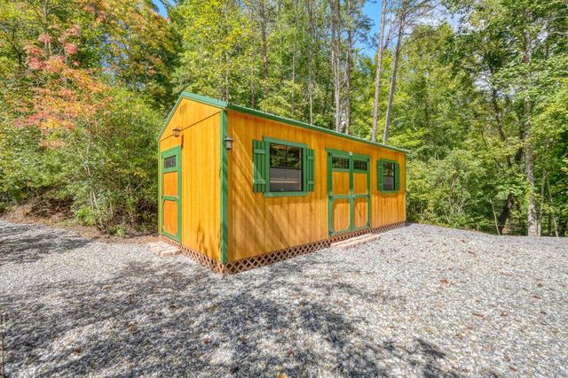 184 Beaver Ridge Road, Murphy, NC 28906