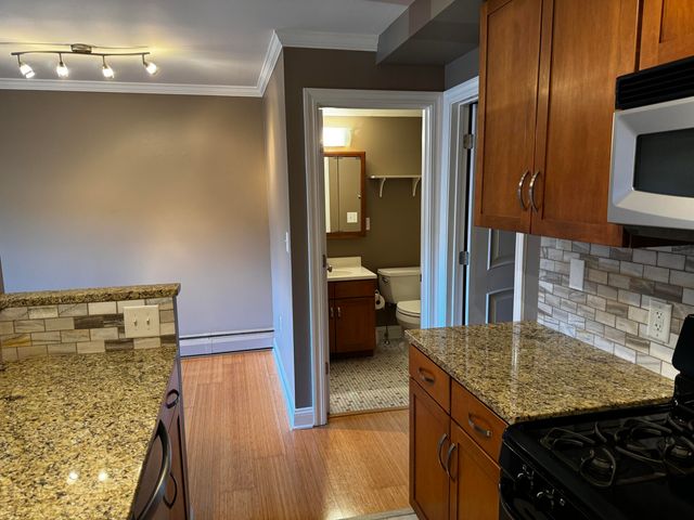 23 College Avenue Se 19, City Of Grand Rapids, MI 49503