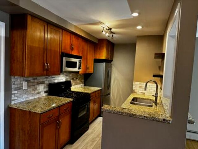 23 College Avenue Se 19, City Of Grand Rapids, MI 49503