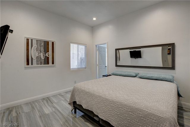 8345 Fairfield Avenue, Las Vegas, NV 89123