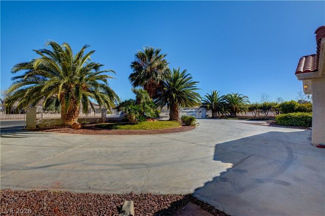 8345 Fairfield Avenue, Las Vegas, NV 89123