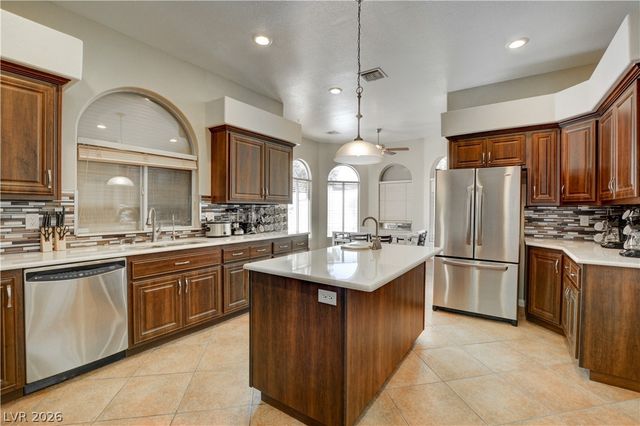 8345 Fairfield Avenue, Las Vegas, NV 89123