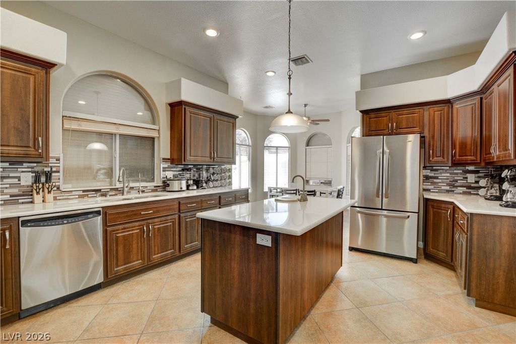 8345 Fairfield Avenue, Las Vegas, NV 89123 — photo 5