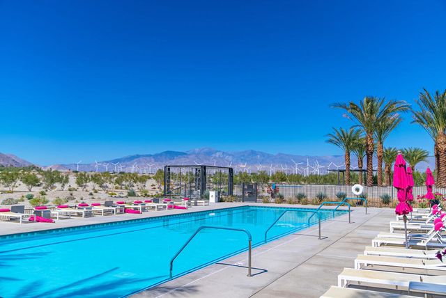 584 Fountain Drive, Palm Springs, CA 92262