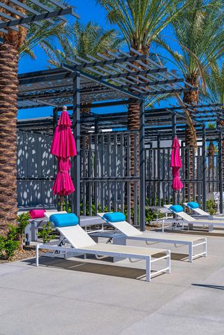 584 Fountain Drive, Palm Springs, CA 92262