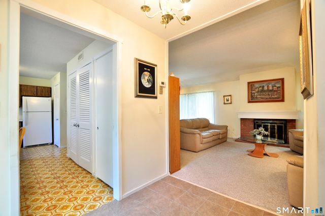 85 Heritage Village B, Southbury, CT 06488