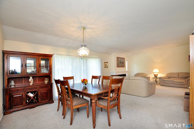 85 Heritage Village B, Southbury, CT 06488