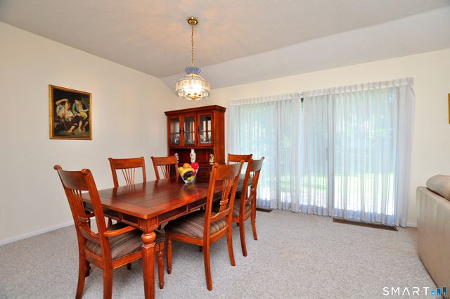 85 Heritage Village B, Southbury, CT 06488