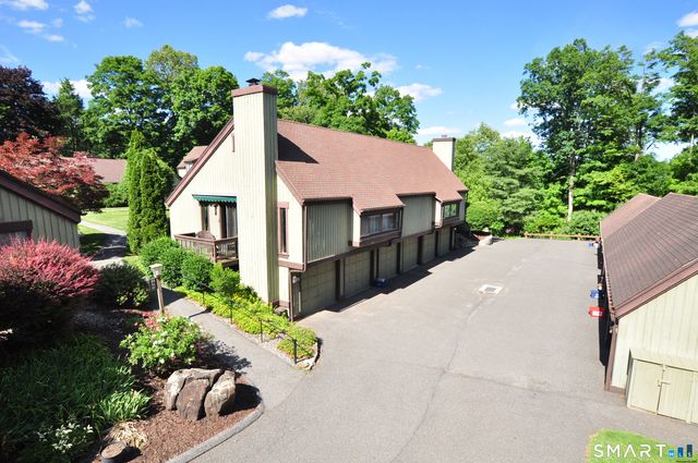 85 Heritage Village B, Southbury, CT 06488