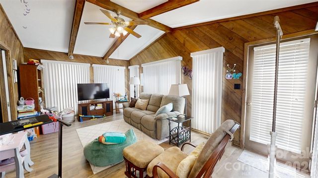 3456 E NC 27 Highway, Lincolnton, NC 28092