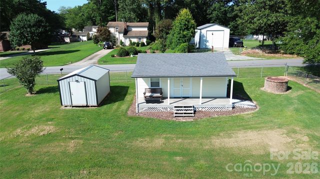 3456 E NC 27 Highway, Lincolnton, NC 28092