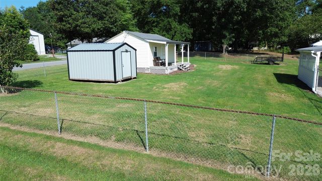 3456 E NC 27 Highway, Lincolnton, NC 28092