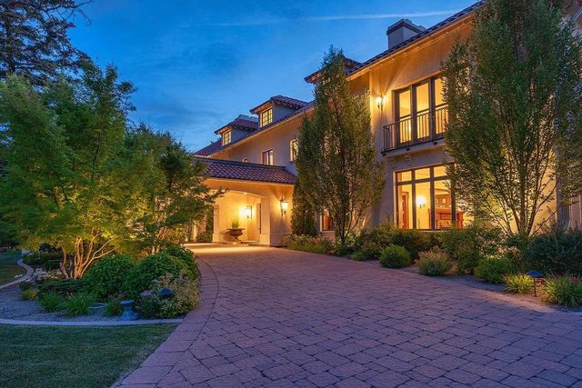 631 California Avenue, Reno, NV 89509