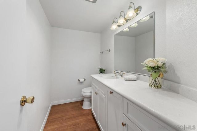 2750 Ariane Dr 135, San Diego, CA 92117