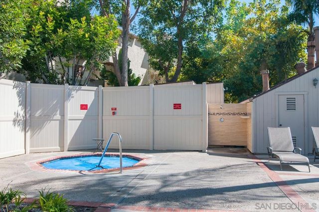 2750 Ariane Dr 135, San Diego, CA 92117