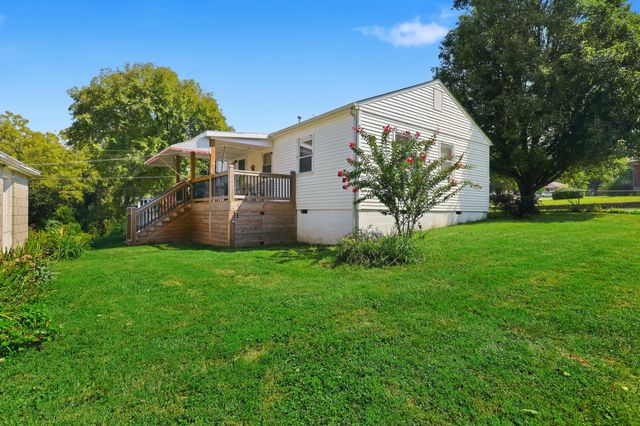 202 Lyons Drive, Frankfort, KY 40601