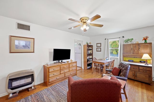 202 Lyons Drive, Frankfort, KY 40601