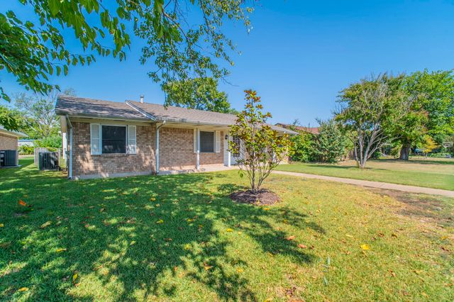 705 S 4th Street, Midlothian, TX 76065