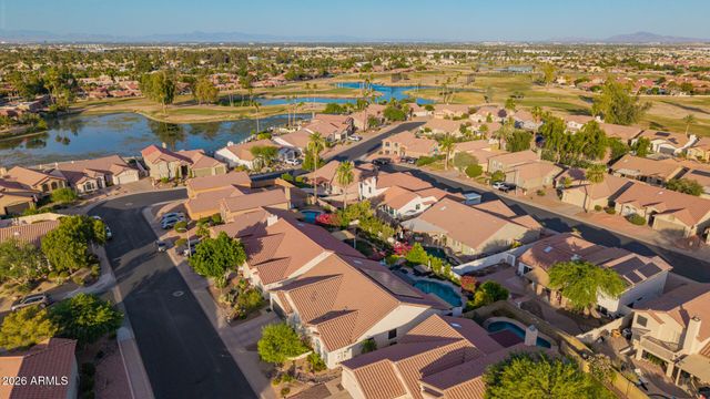 4037 E NAMBE Street E, Phoenix, AZ 85044