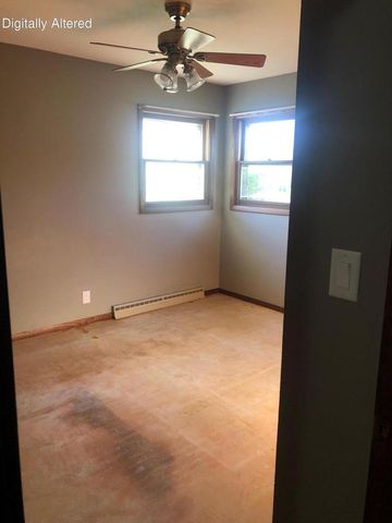 1628 Echo LANE, Racine, WI 53406