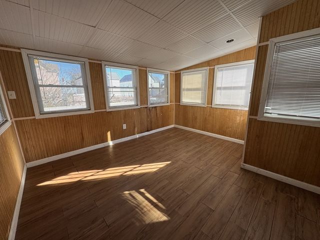 100 Bonney St, New Bedford, MA 02740