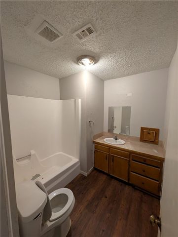 4104 Marsh Street, Bryan, TX 77803