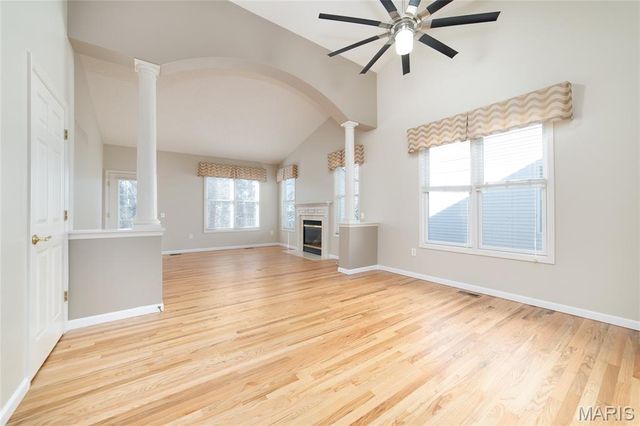 2114 Hawks Landing Drive S, Lake St Louis, MO 63367