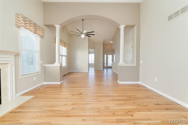 2114 Hawks Landing Drive S, Lake St Louis, MO 63367