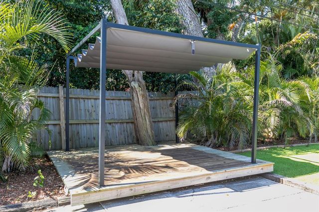 8242 31ST TERRACE N, St Petersburg, FL 33710