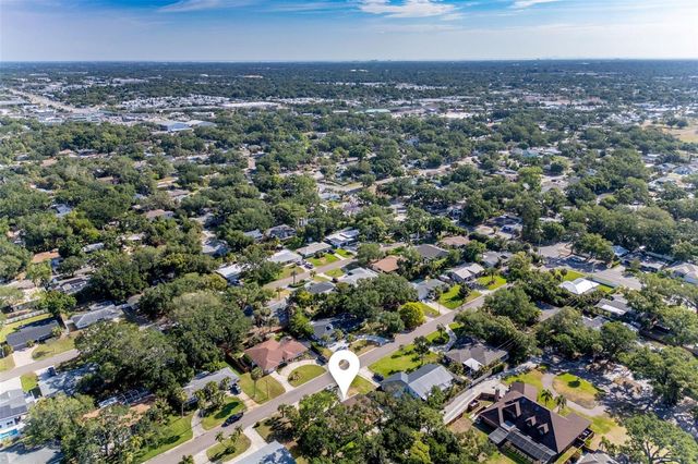 8242 31ST TERRACE N, St Petersburg, FL 33710