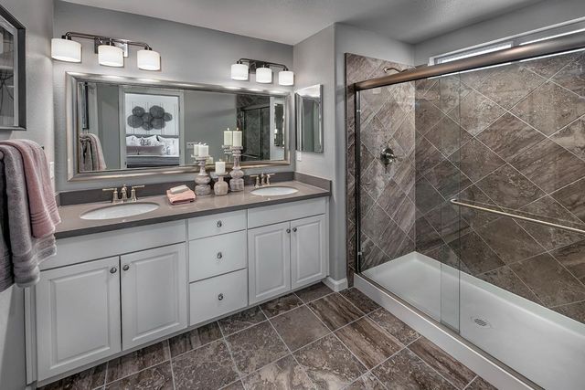 971 N Filbert Avenue, Fresno, CA 93727