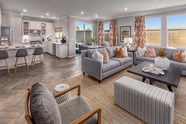 971 N Filbert Avenue, Fresno, CA 93727