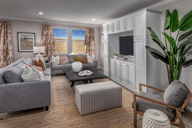 971 N Filbert Avenue, Fresno, CA 93727