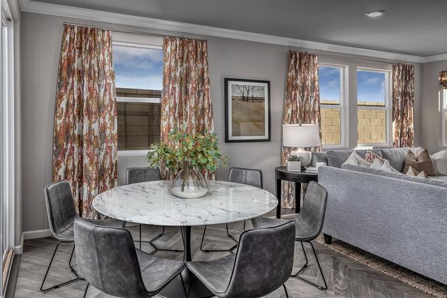 971 N Filbert Avenue, Fresno, CA 93727