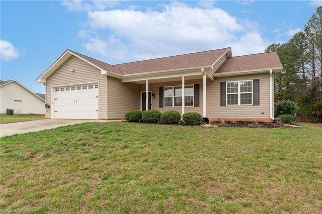 164 Mccullough Road, Mocksville, NC 27028