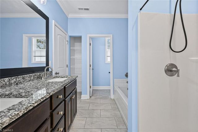 164 Mccullough Road, Mocksville, NC 27028