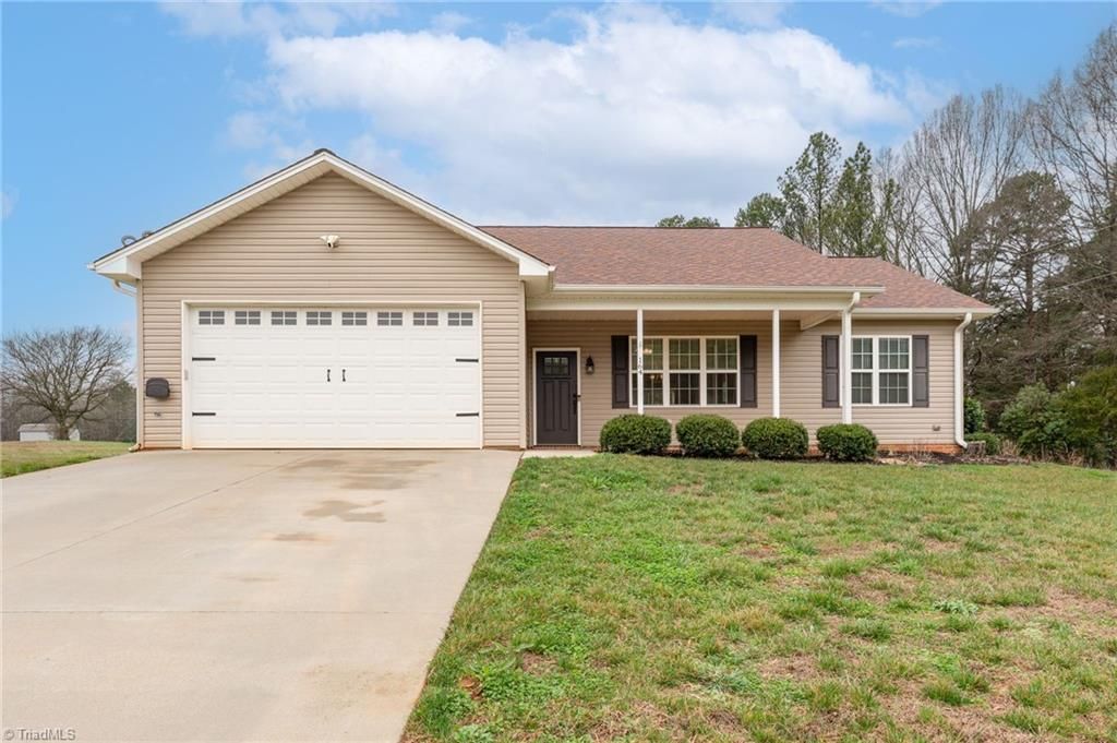 164 Mccullough Road, Mocksville, NC 27028