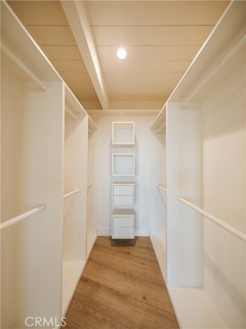 8448 Franklin, Los Angeles, CA 90069