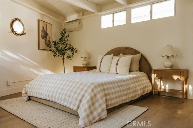 8448 Franklin, Los Angeles, CA 90069