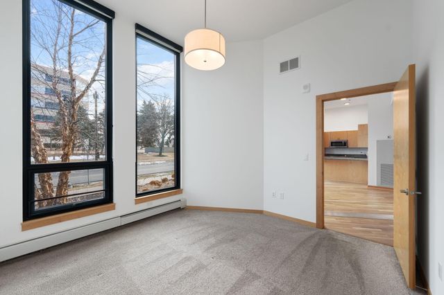 1240 S 2nd Street 124, Minneapolis, MN 55415