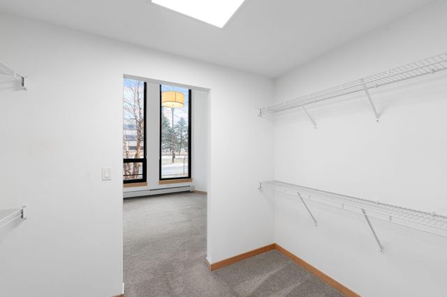 1240 S 2nd Street 124, Minneapolis, MN 55415