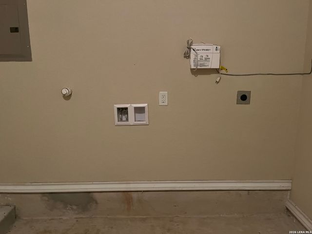 6321 & 6323 Attucks Ln, San Antonio, TX 78238