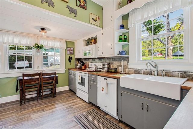 712 Liberty Street, Ramseur, NC 27316