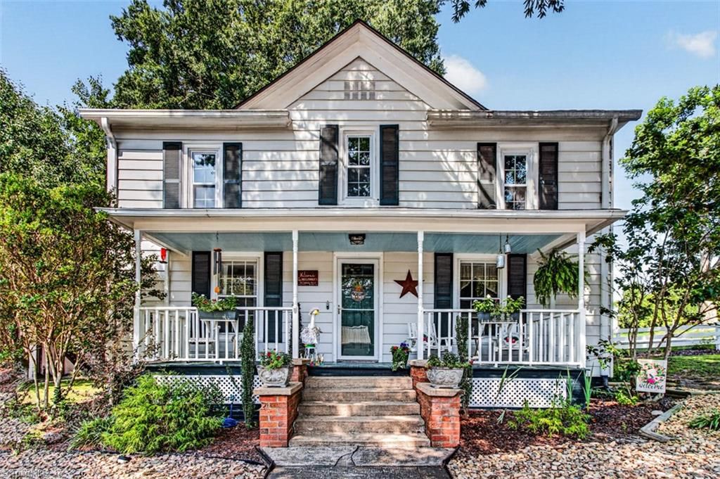 712 Liberty Street, Ramseur, NC 27316