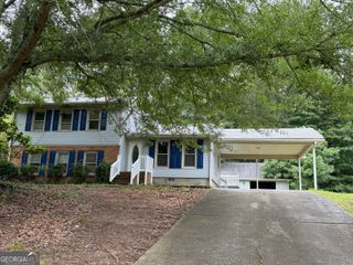 2691 Falcon Ridge Drive, Grayson, GA 30017