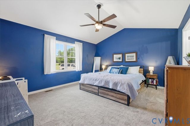 11050 County Dr, Disputanta, VA 23842