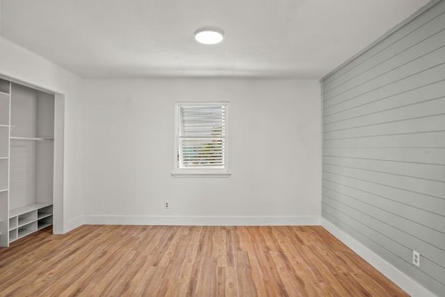 1330 Whispering Sands St, Port Aransas, TX 78373