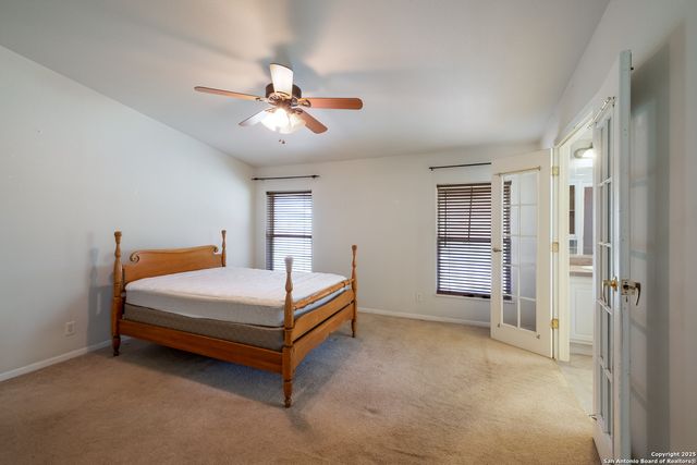 1075 Quail Run, Lytle, TX 78052